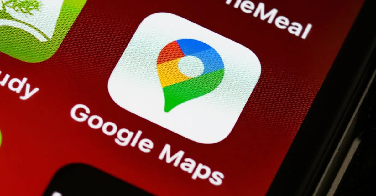 découvrez un scraper google maps avec n8n utilisant des proxies gratuits pour extraire facilement des données locales sans restrictions.